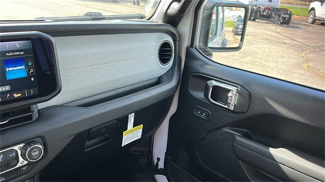 new 2026 Jeep Wrangler car, priced at $52,615