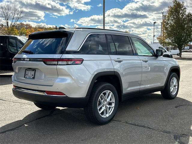 new 2025 Jeep Grand Cherokee car, priced at $41,920