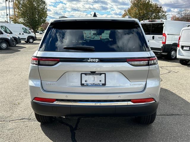 new 2025 Jeep Grand Cherokee car, priced at $41,920