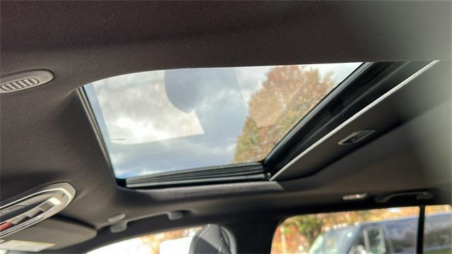 new 2025 Jeep Grand Cherokee car, priced at $41,920