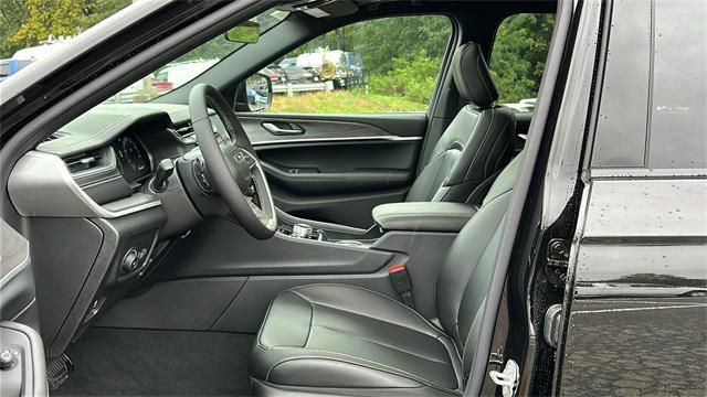 new 2025 Jeep Grand Cherokee L car, priced at $52,335