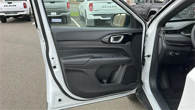 new 2026 Jeep Compass car, priced at $36,450