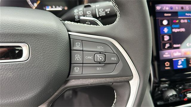 new 2025 Jeep Grand Cherokee car, priced at $51,485