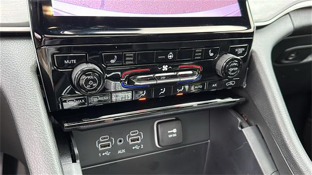 new 2025 Jeep Grand Cherokee car, priced at $51,485