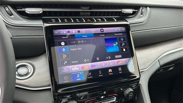 new 2025 Jeep Grand Cherokee car, priced at $51,485