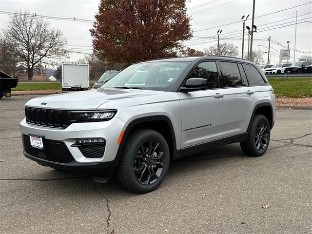 new 2025 Jeep Grand Cherokee car, priced at $51,485