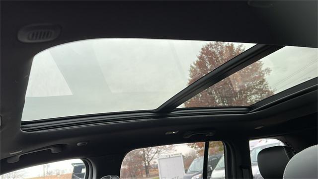 new 2025 Jeep Grand Cherokee car, priced at $51,485