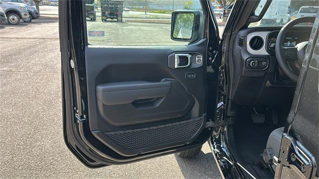 new 2026 Jeep Wrangler car, priced at $51,110