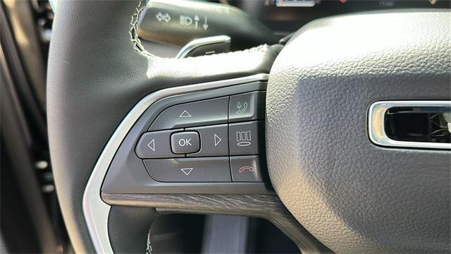 new 2025 Jeep Grand Cherokee car, priced at $51,485