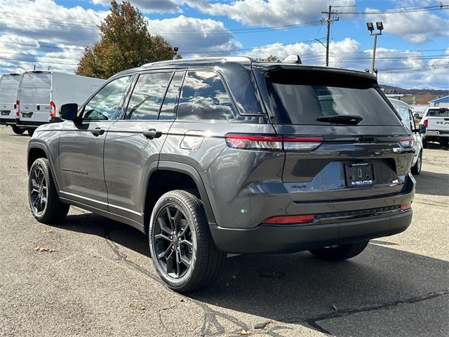 new 2025 Jeep Grand Cherokee car, priced at $51,485