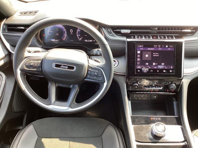 new 2025 Jeep Grand Cherokee car, priced at $43,507