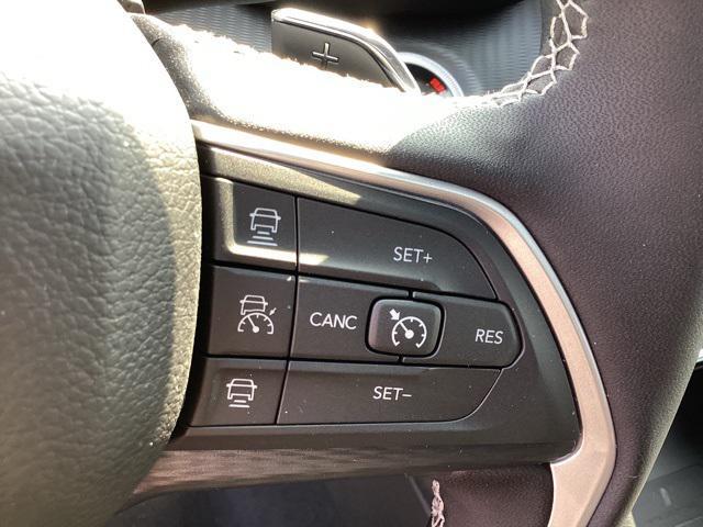 new 2025 Jeep Grand Cherokee car, priced at $43,507