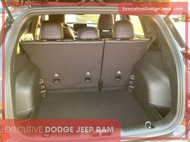 new 2025 Jeep Compass car, priced at $32,605