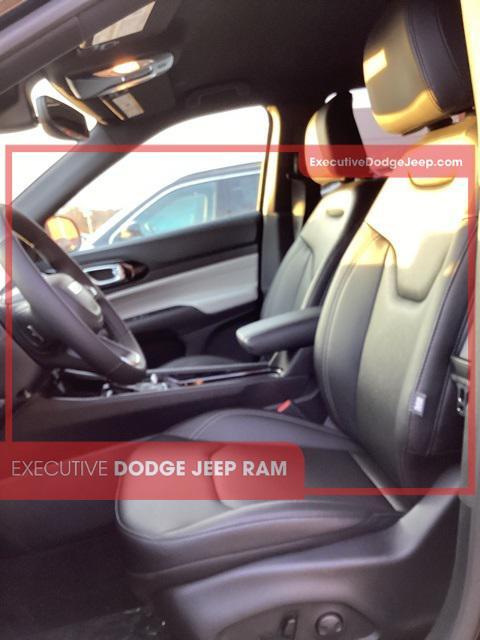 new 2025 Jeep Compass car, priced at $32,605