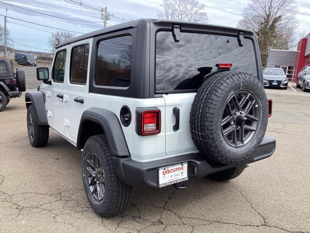 new 2025 Jeep Wrangler car, priced at $46,631