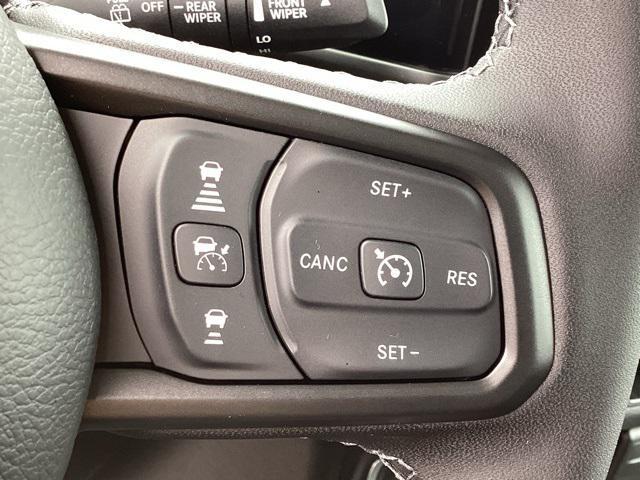 new 2025 Jeep Wrangler car, priced at $46,631