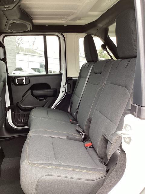 new 2025 Jeep Wrangler car, priced at $46,631