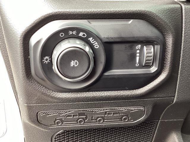 new 2025 Jeep Wrangler car, priced at $46,631
