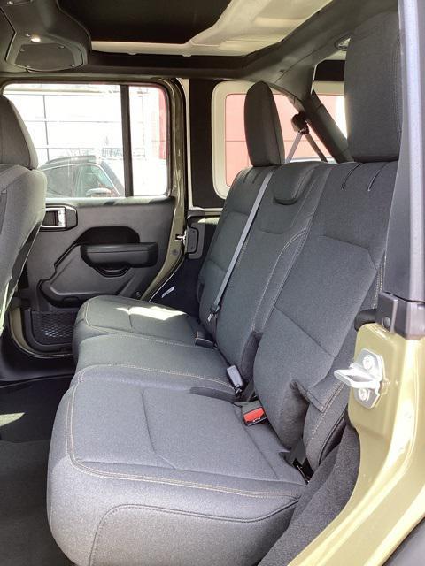 new 2025 Jeep Wrangler car, priced at $44,124