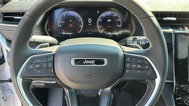 new 2025 Jeep Grand Cherokee car, priced at $38,711