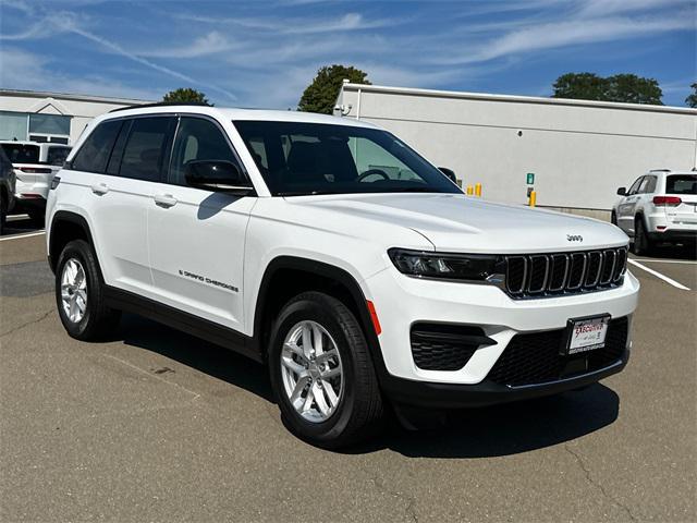 new 2025 Jeep Grand Cherokee car, priced at $38,711