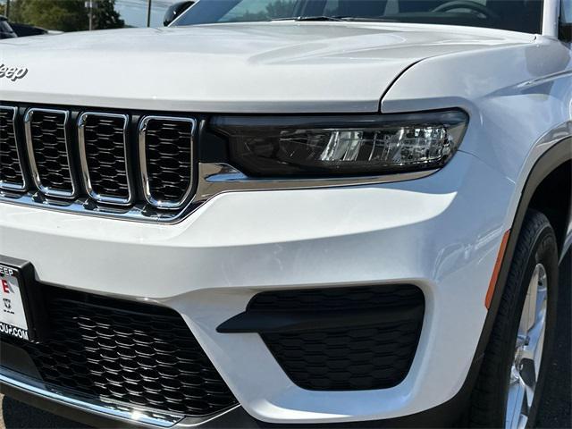 new 2025 Jeep Grand Cherokee car, priced at $38,711