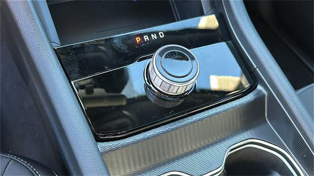 new 2025 Jeep Grand Cherokee car, priced at $41,920