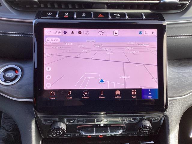 new 2025 Jeep Grand Cherokee car, priced at $45,056
