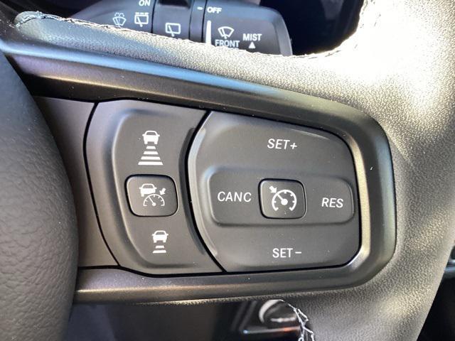 new 2025 Jeep Wrangler car, priced at $45,411
