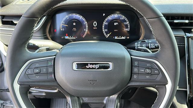 new 2025 Jeep Grand Cherokee car, priced at $41,920