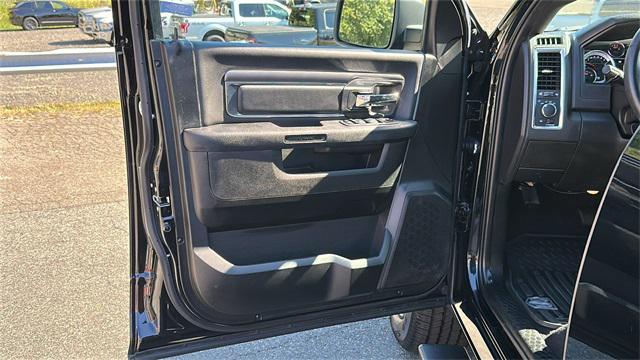used 2022 Ram 1500 Classic car, priced at $31,554