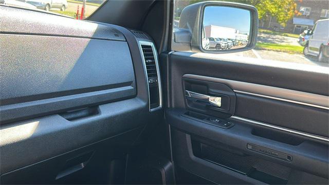 used 2022 Ram 1500 Classic car, priced at $31,554