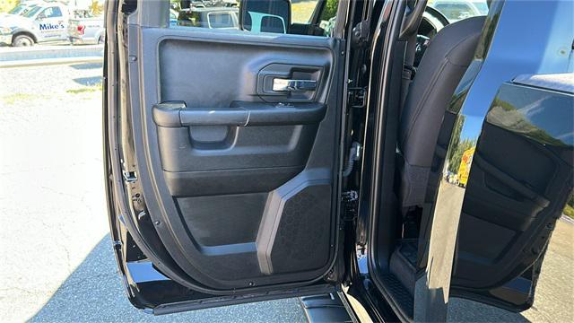 used 2022 Ram 1500 Classic car, priced at $31,554
