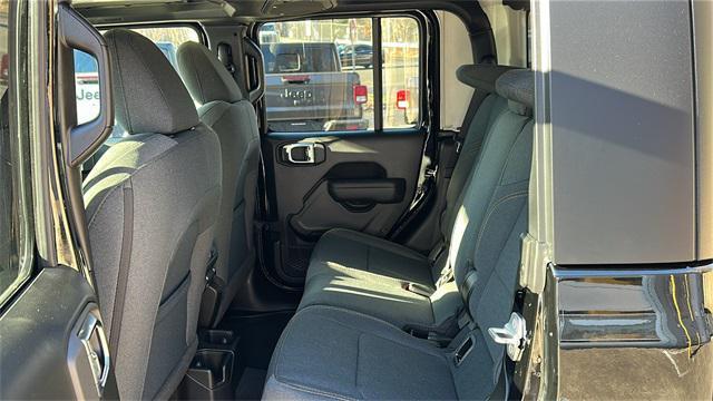 new 2026 Jeep Gladiator car, priced at $50,250