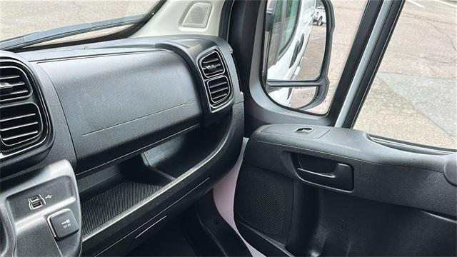 used 2023 Ram ProMaster 2500 car, priced at $30,989