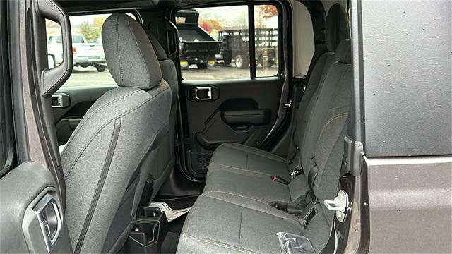 new 2026 Jeep Gladiator car, priced at $50,250