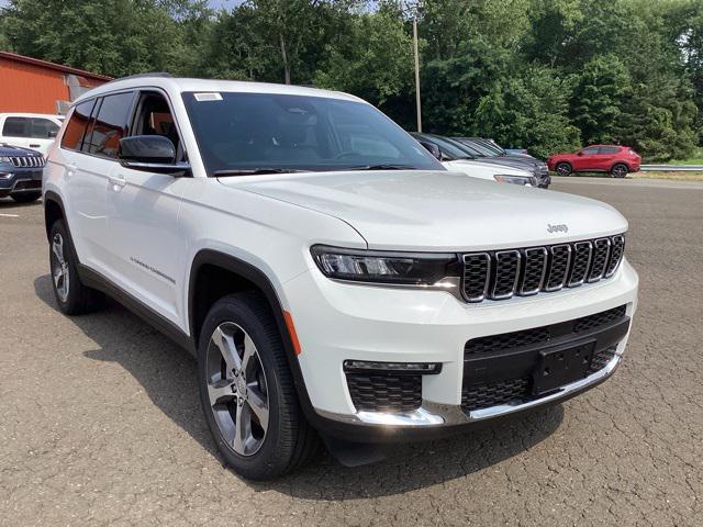 new 2024 Jeep Grand Cherokee L car, priced at $47,624