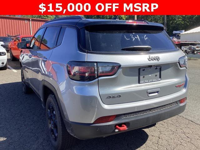 new 2023 Jeep Compass car, priced at $29,899