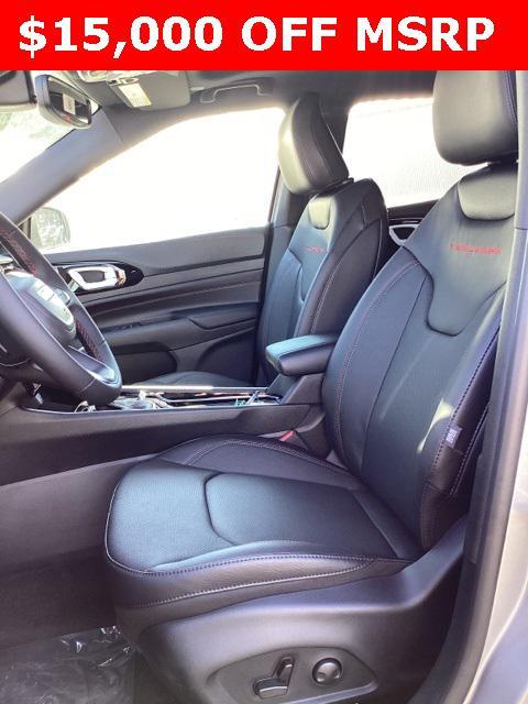 new 2023 Jeep Compass car, priced at $29,899