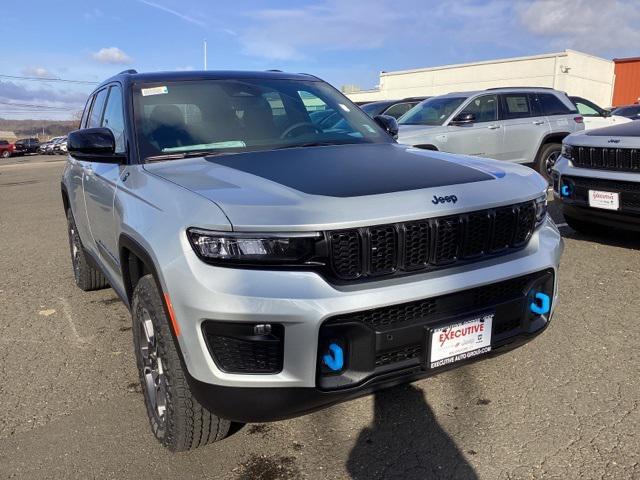 new 2024 Jeep Grand Cherokee 4xe car, priced at $58,457