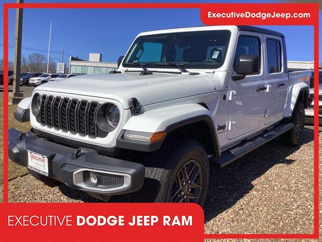 new 2025 Jeep Gladiator car, priced at $45,477