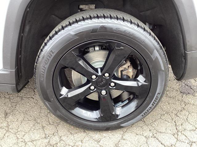 used 2021 Jeep Grand Cherokee L car, priced at $25,741