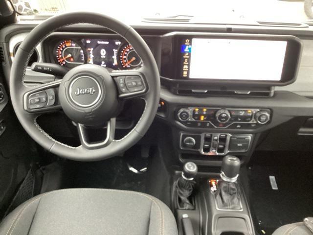 new 2025 Jeep Wrangler car, priced at $44,031