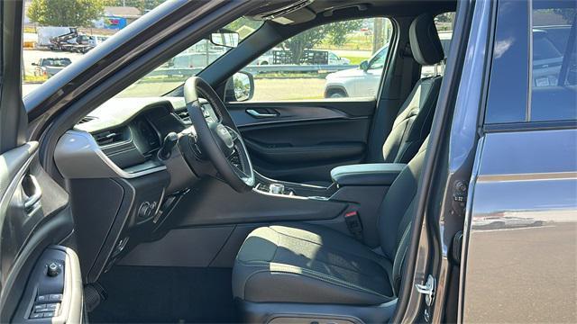 new 2025 Jeep Grand Cherokee L car, priced at $43,420
