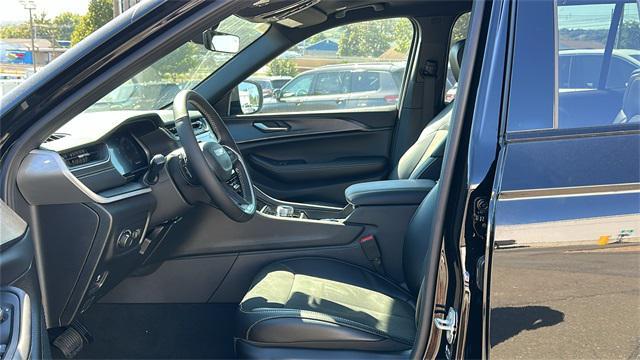 new 2025 Jeep Grand Cherokee L car, priced at $46,230