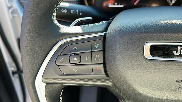 new 2025 Jeep Grand Cherokee car, priced at $43,885