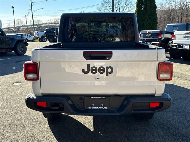 new 2026 Jeep Gladiator car, priced at $49,755