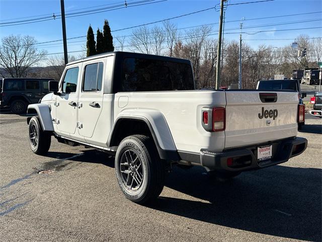 new 2026 Jeep Gladiator car, priced at $49,655