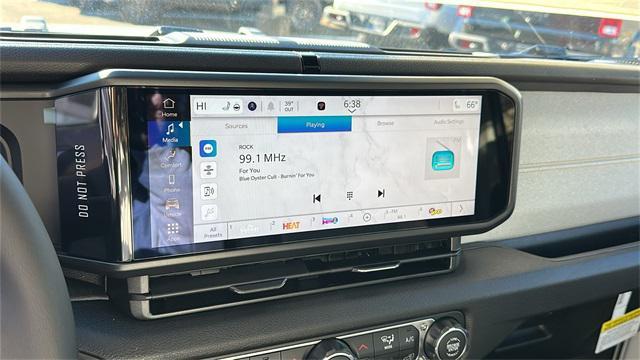 new 2026 Jeep Gladiator car, priced at $49,655