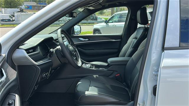 new 2025 Jeep Grand Cherokee L car, priced at $51,740